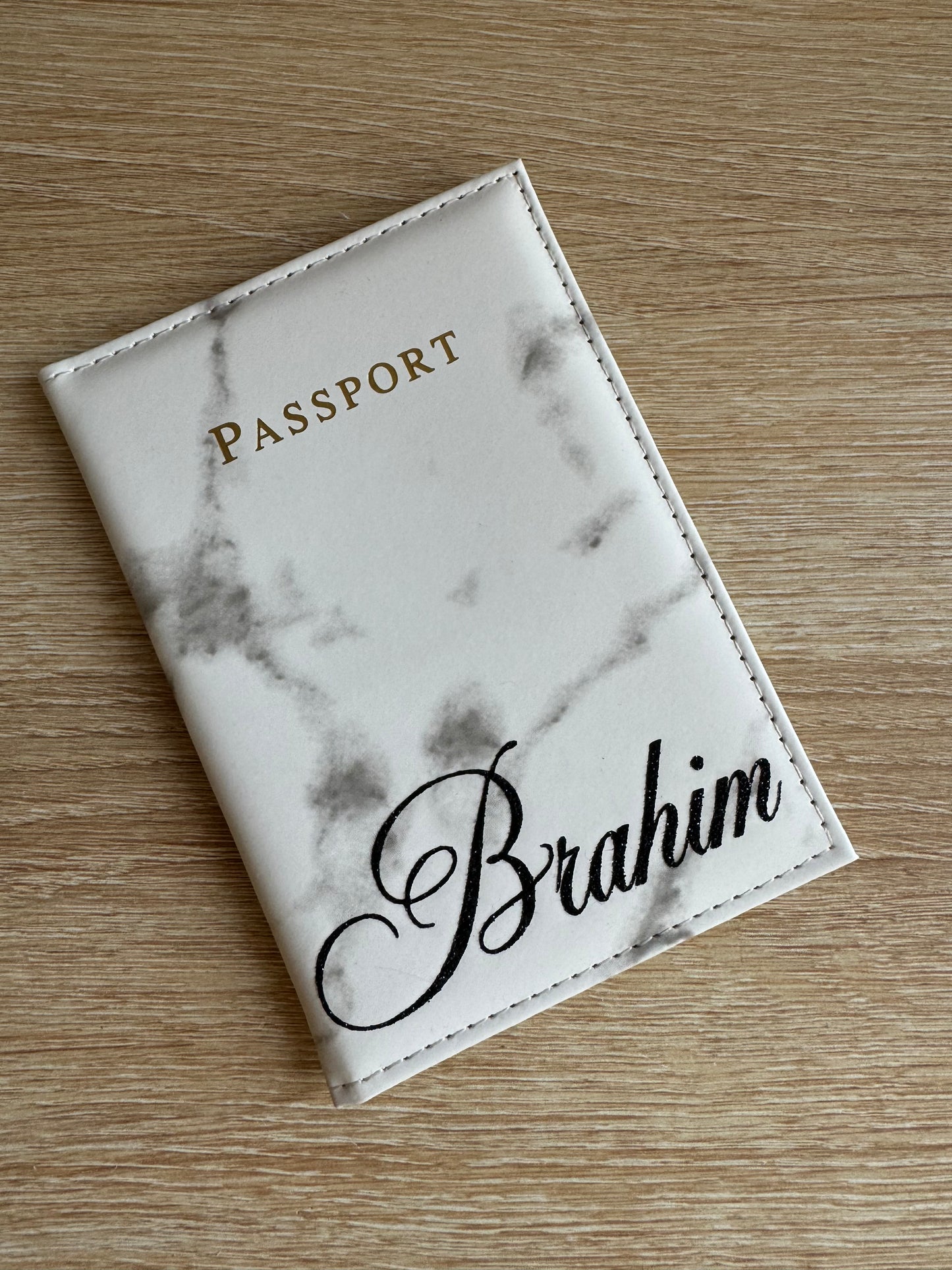 Étui passeport personnalisé « Brahim »